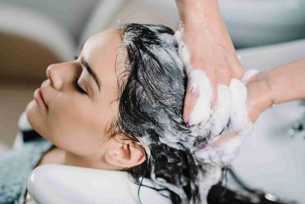 Should I wash my hair before a haircut?